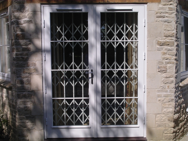 Domestic security grilles for french door